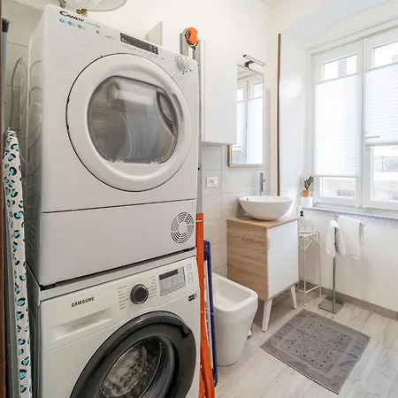 Appartamento Guesthost - San Giacomo District Modern